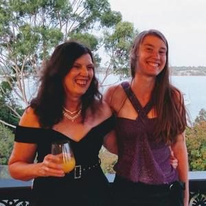 Meet your Posher, Helen